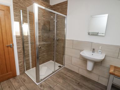 Property photo 21 of 50