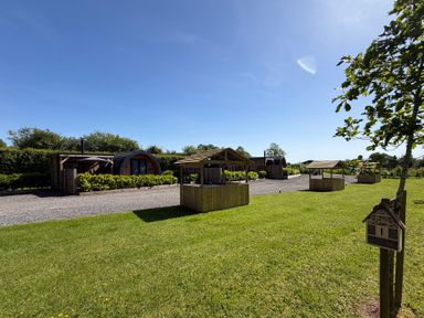 An outdoor area with cabins and gazebos at Oh Deer Ashbourne