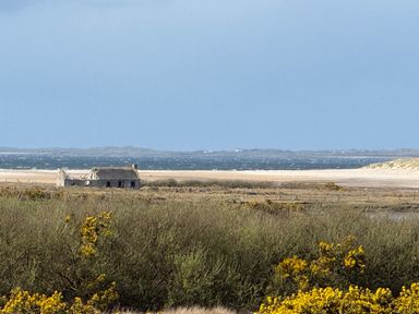 An abandoned building near the sea at Geesala