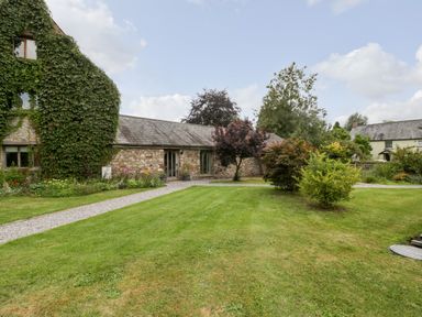 Property photo 3 of 72