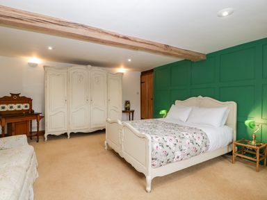 Property photo 18 of 72