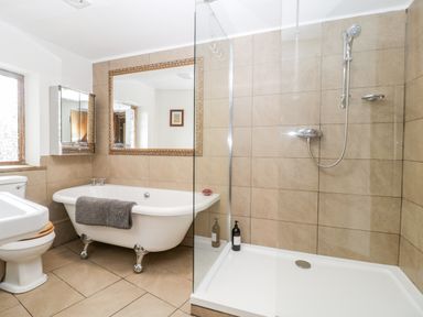 Property photo 32 of 72