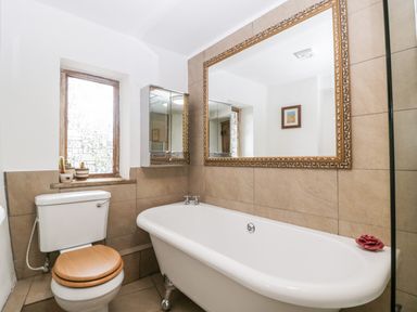 Property photo 33 of 72