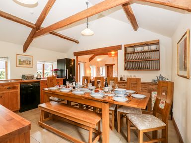 Property photo 11 of 72