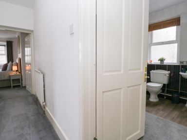 Property photo 32 of 37