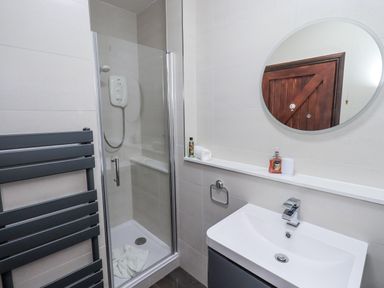 Property photo 16 of 46