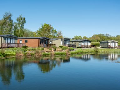 Holiday cabins by a lake at Daisy in Eardisland