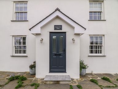 Front entrance door with small porch at Channel View House in Wadebridge