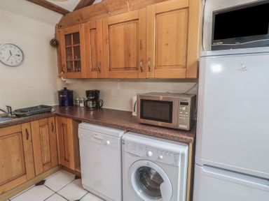 Property photo 11 of 26