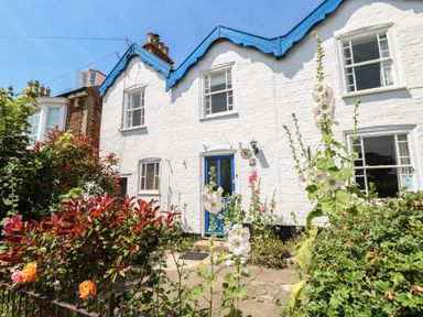 Property photo 2 of 48