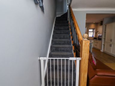 Property photo 12 of 25