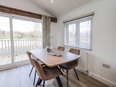Property photo 11 of 31