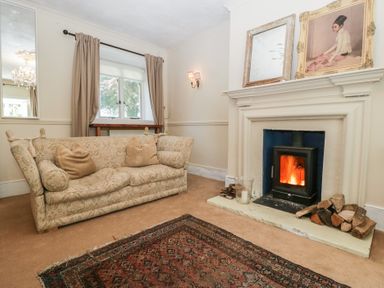 Property photo 9 of 72