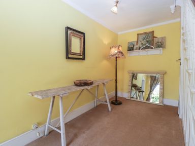 Property photo 7 of 72