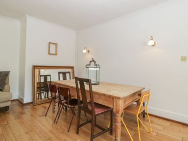 Property photo 10 of 72
