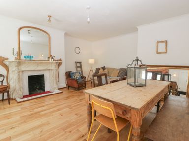 Property photo 11 of 72
