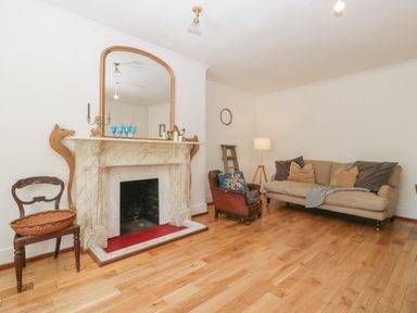 Property photo 12 of 72