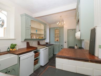 Property photo 15 of 72