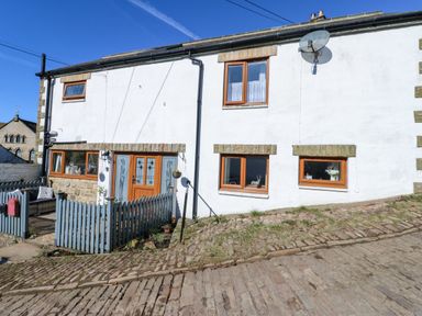 Property photo 2 of 51