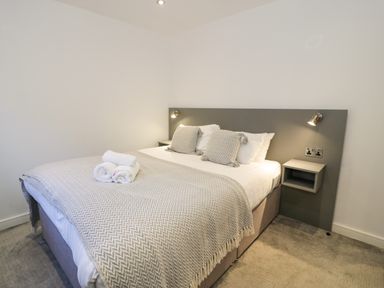 Property photo 10 of 32