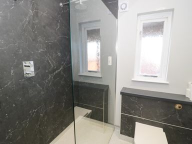 Property photo 23 of 45