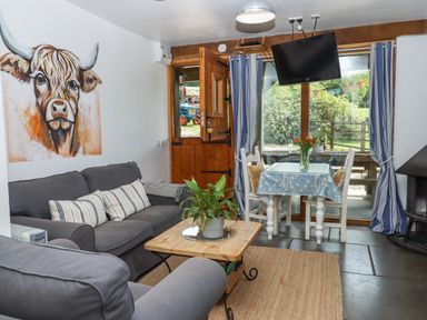 Property photo 5 of 43