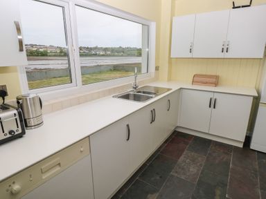 Property photo 10 of 29