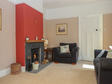 Property photo 6 of 49