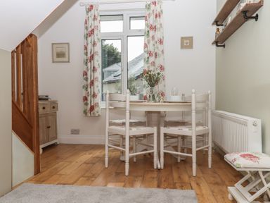 Property photo 9 of 49