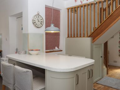 Property photo 11 of 49