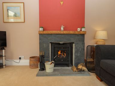 Property photo 7 of 49