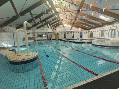A swimming pool with lane markers and starting blocks at Tamar Cottages 35 St Ann's Chapel, Cornwall