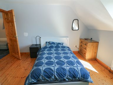 Property photo 12 of 38