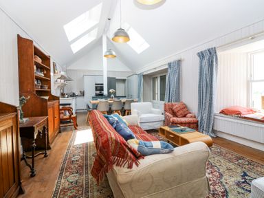 Property photo 6 of 48