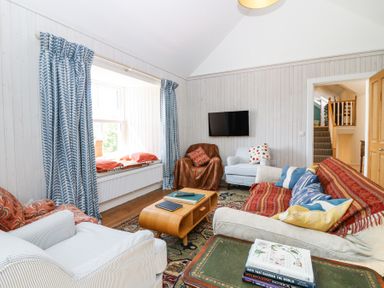 Property photo 7 of 48