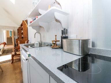 Property photo 13 of 48