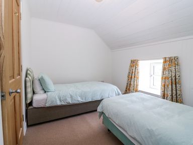 Property photo 19 of 48