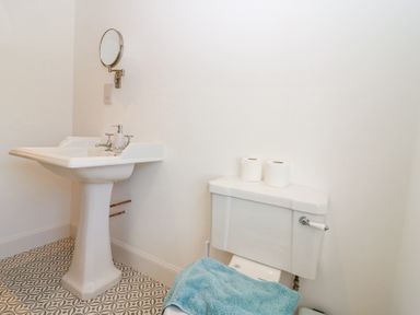 Property photo 34 of 48