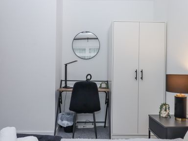 An office with a desk and chair at Milana in Tiverton