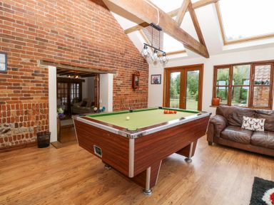 Property photo 10 of 44