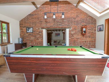 Property photo 11 of 44