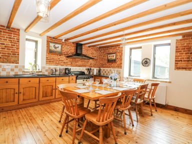 Property photo 12 of 44