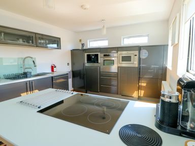 Property photo 13 of 27