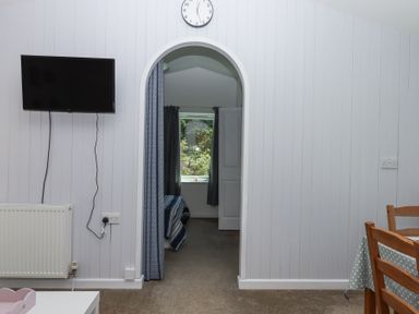 Property photo 7 of 23