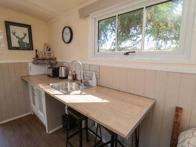 Property photo 5 of 32