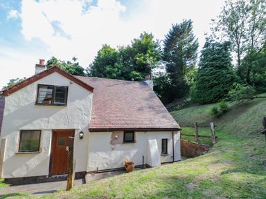 Property photo 2 of 27