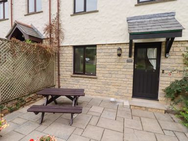 Property photo 3 of 26