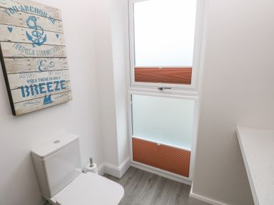 Property photo 33 of 36