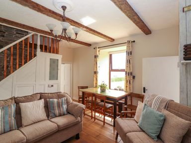 Property photo 5 of 42