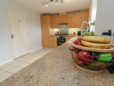 Property photo 13 of 35